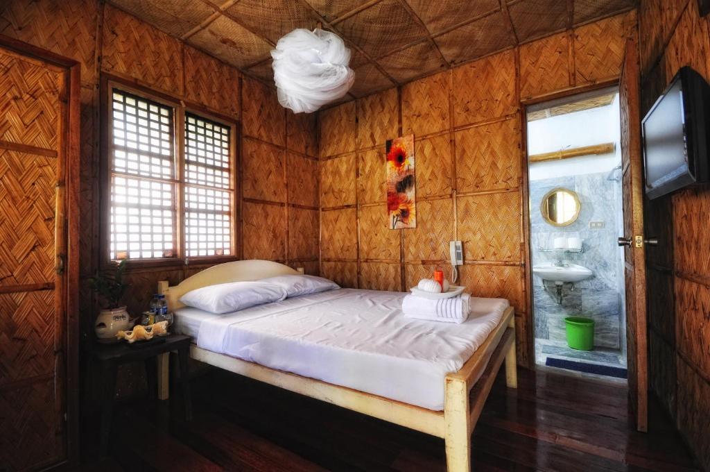 Villa de Pico Highland Beach Resort Puerto Galera Habitación foto