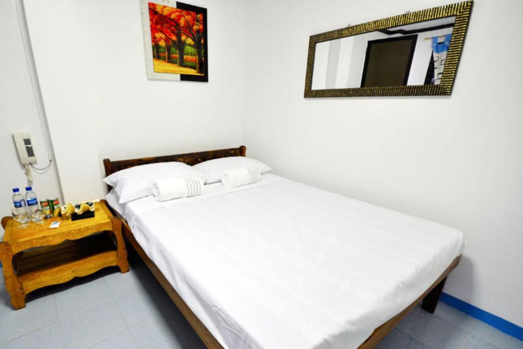 Villa de Pico Highland Beach Resort Puerto Galera Habitación foto